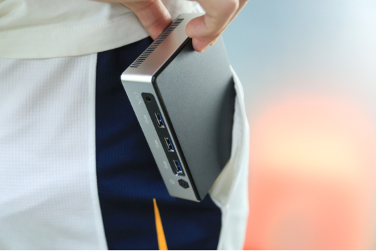 The actual measurement tells you whether you can buy a palm sized Windows mini pc(图2)